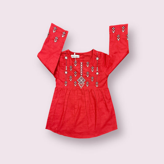 Girls Kurti (03605)-Fabric Khaddar-Clr Red