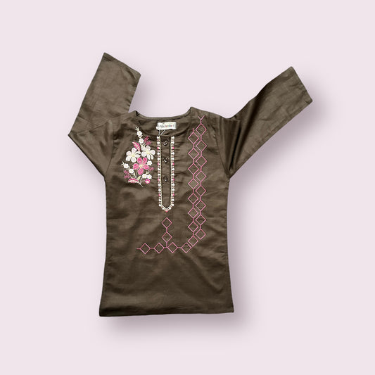 Girls Kurti (03514)-Fabric Khaddar-Clr   Dark Brown