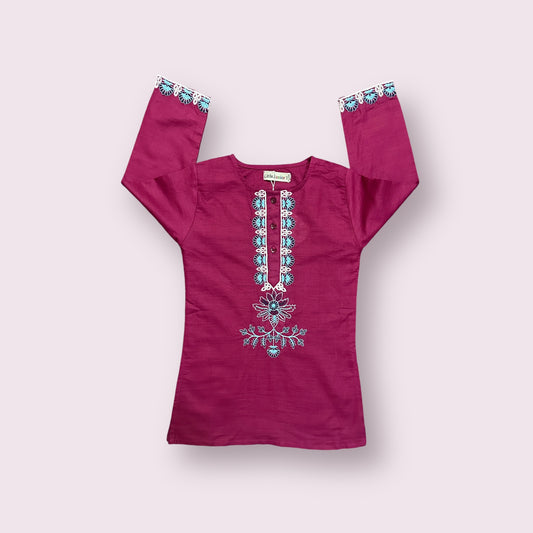 Girls Kurti (03612)-Fabric Khaddar-Clr Lite Maroon